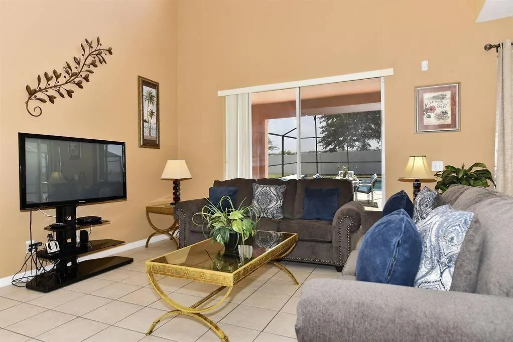 Family Friendly Home, South-Facing Pool,Spa, Gated Resort Near Disney -928 Davenport
