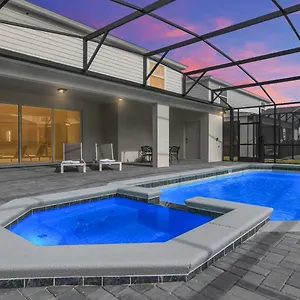 Magical Mansion 10 Bedroom W Pool Near Davenport